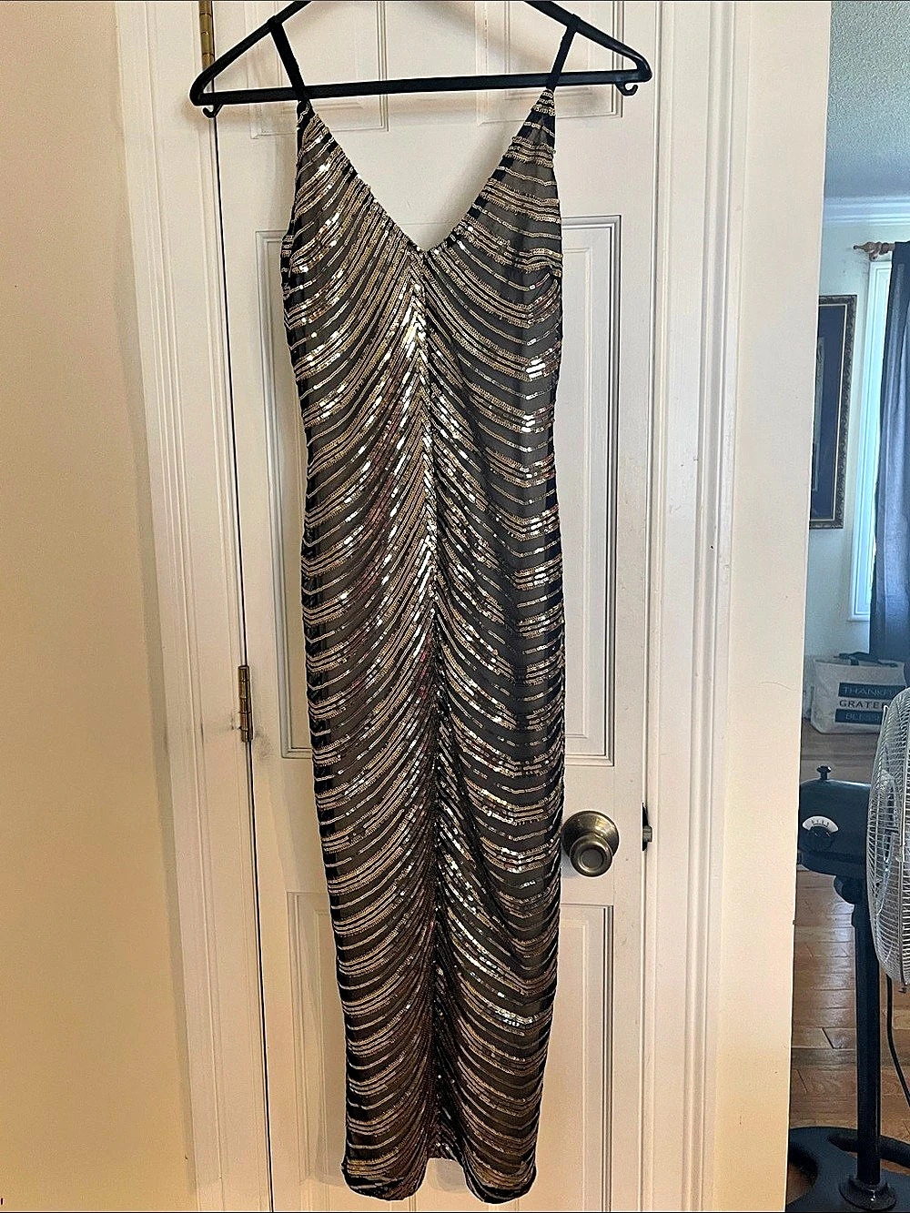 Fashion Nova Sequin Maxi Dress in Black & Gold Size Small Like New